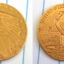 Pièce de dollar en or d’un aigle de 1913, trouvée par Ian M. avec l’ACE 200