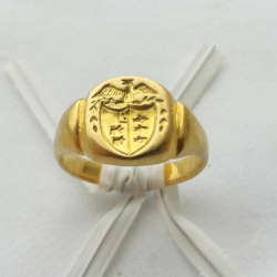 Anillo de sello de oro, descubierto por Paul G. con su AT Pro International