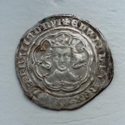 Groat de plata de Eduardo III, encontrado por Simon O.